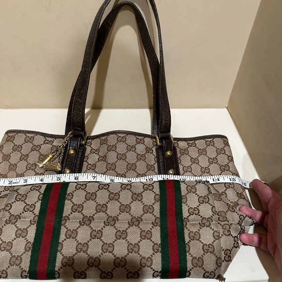 Gucci Sherri Line GG Padlock Tote with Charms - Picture 15 of 16